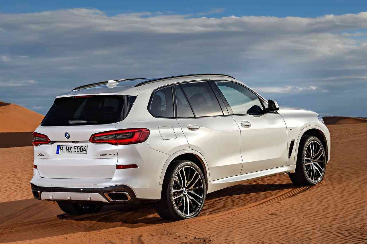 BMW vs 랜드로버   썸네일