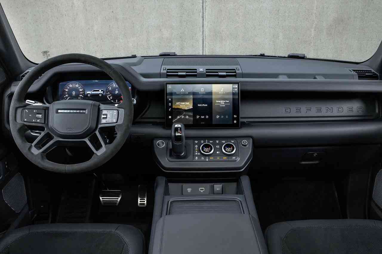 BMW vs 랜드로버   썸네일