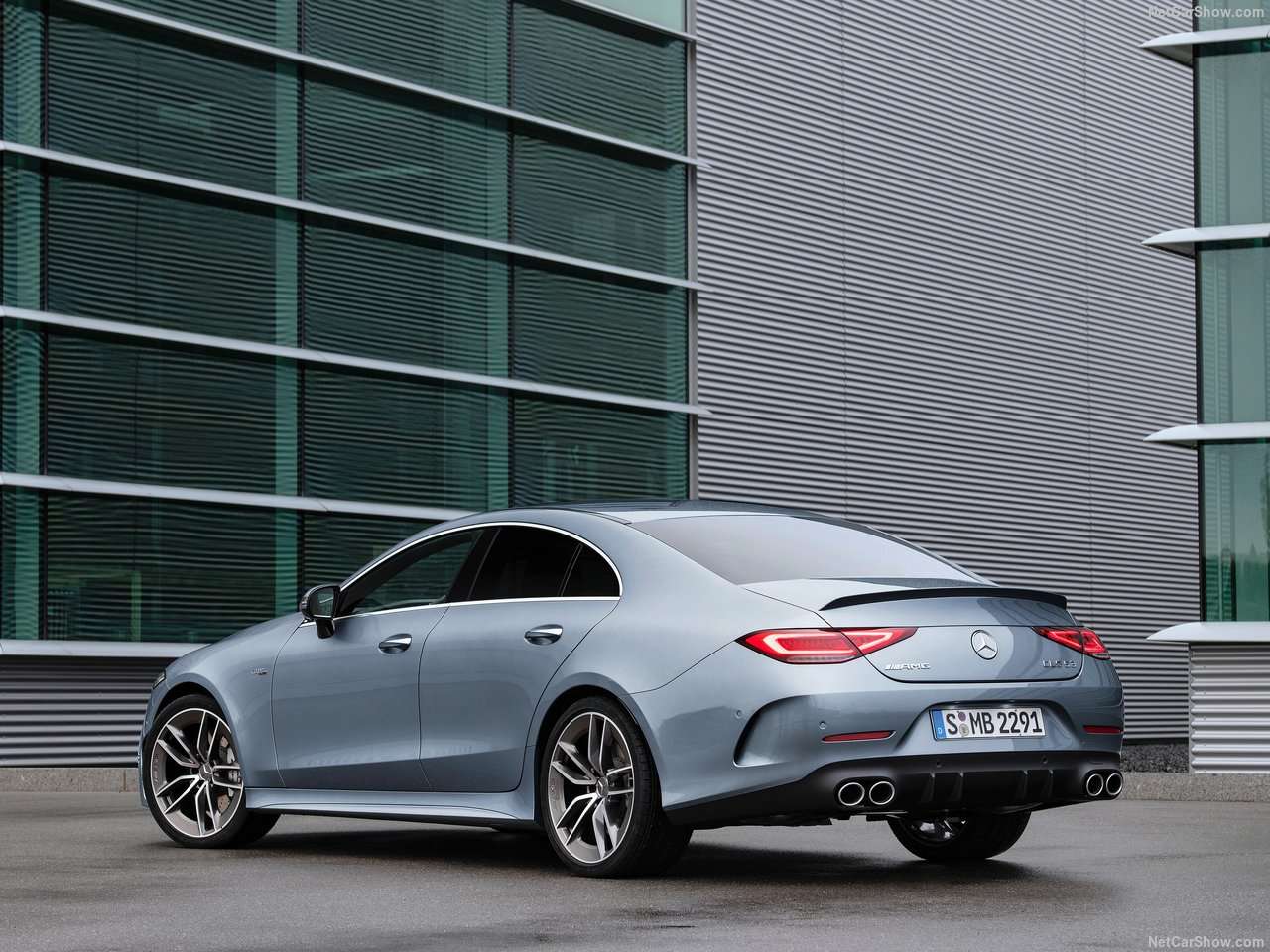 BMW 8기통 VS 삼각별 6기통   썸네일