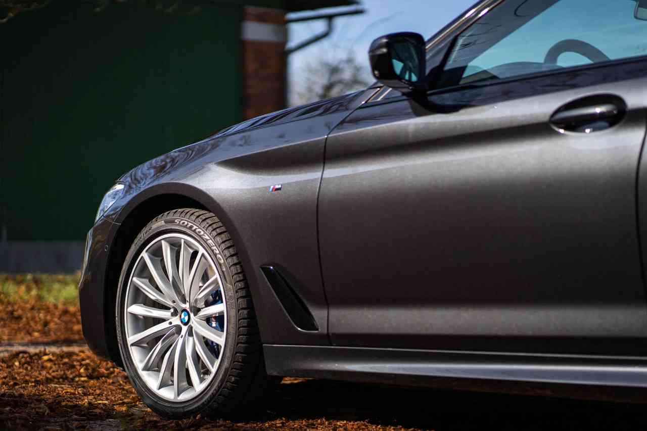 [BMW 정보] 530i, 530e 23년식 상품 정보 썸네일
