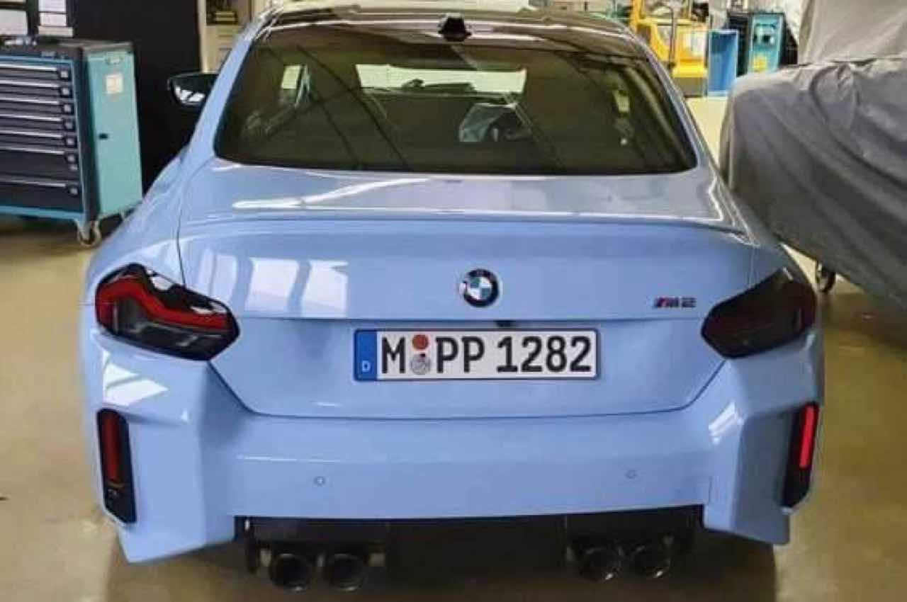 BMW M2 신형 유출 썸네일