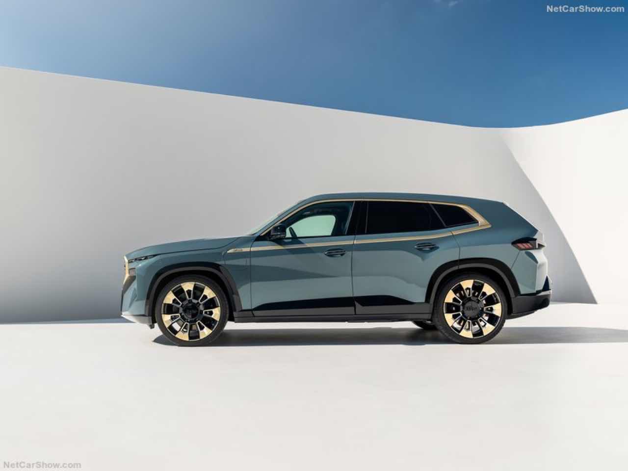 BMW SUV 끝판왕 X M 공개 썸네일