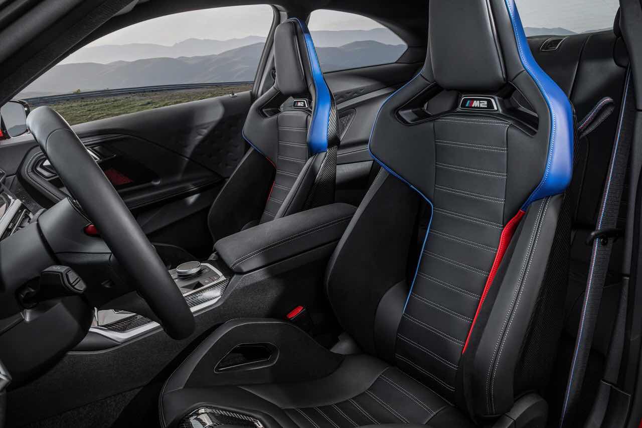 2023 BMW G87 M2  썸네일