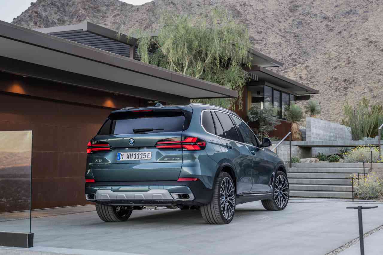 2024 BMW X5 페이스리프트 (스압)  썸네일