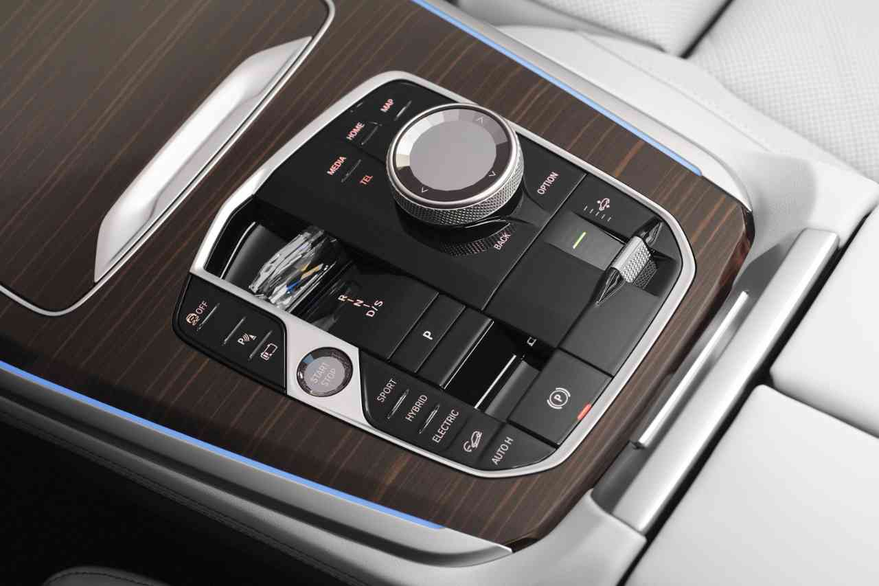 2024 BMW X5 페이스리프트 (스압)  썸네일