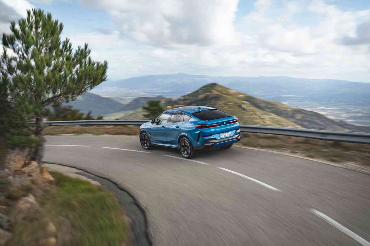 2024 BMW X6 페이스리프트 (스압) 썸네일