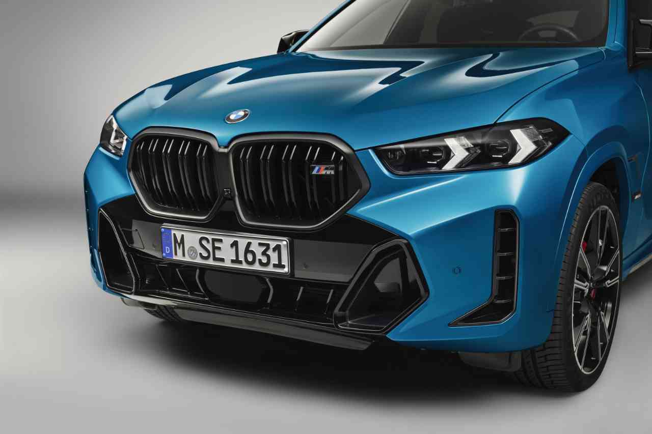 2024 BMW X6 페이스리프트 (스압) 썸네일