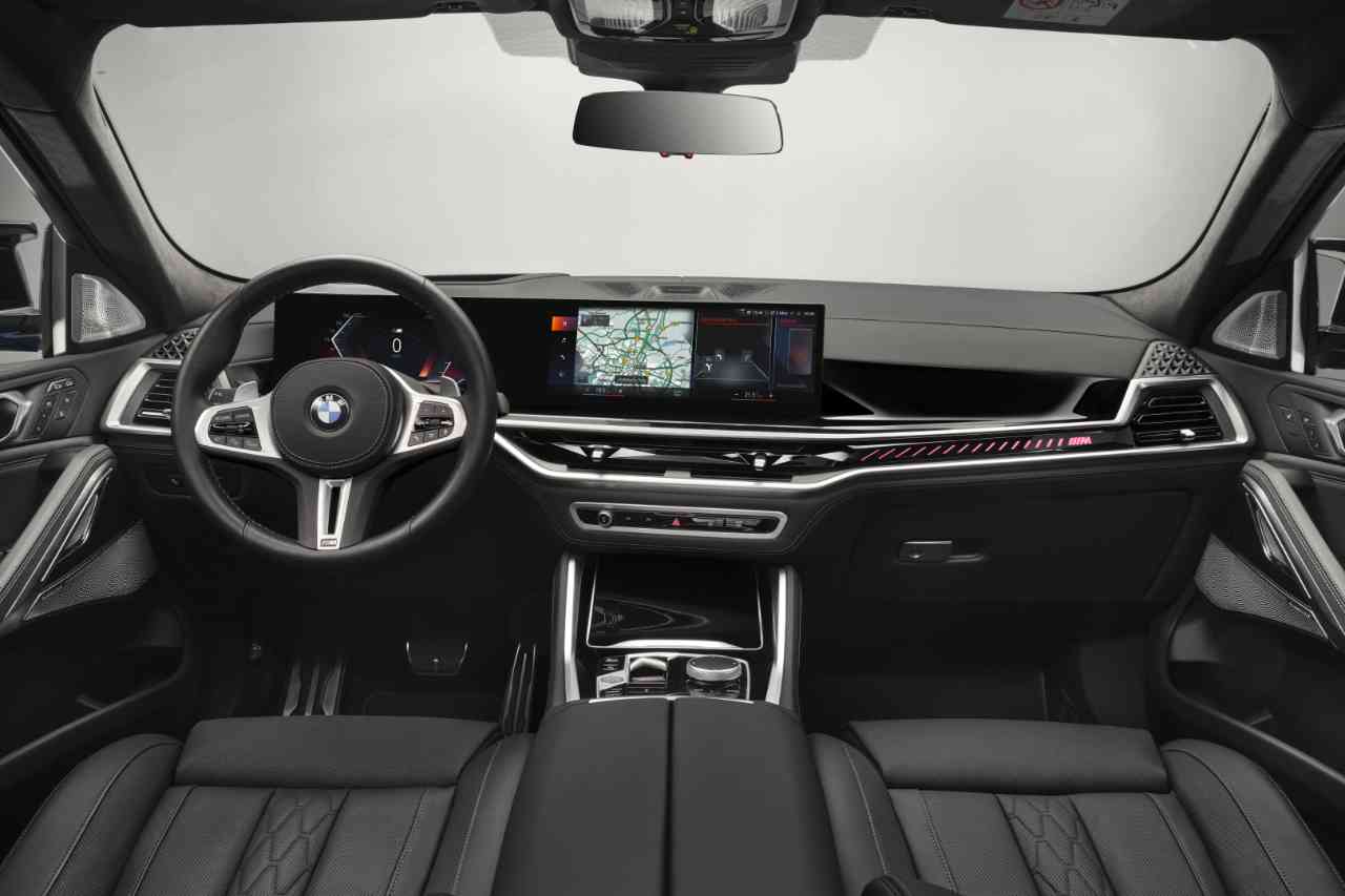 2024 BMW X6 페이스리프트 (스압) 썸네일