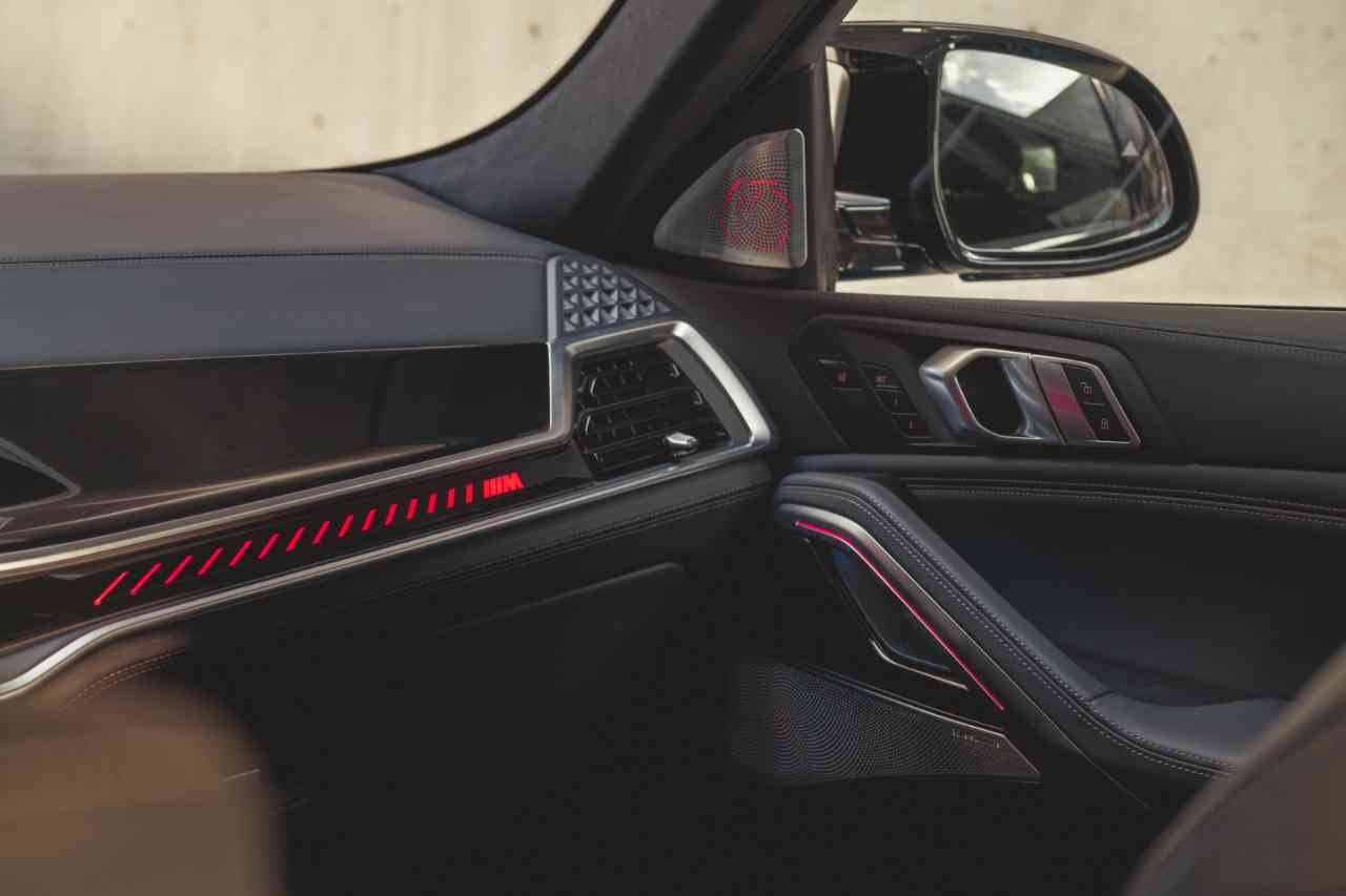 2024 BMW X6 페이스리프트 (스압) 썸네일