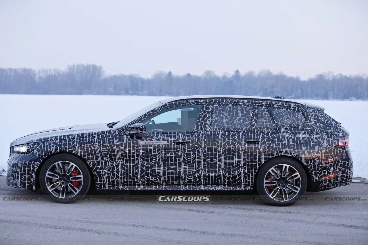 <BMW 5시리즈 풀체인지 정보>  썸네일