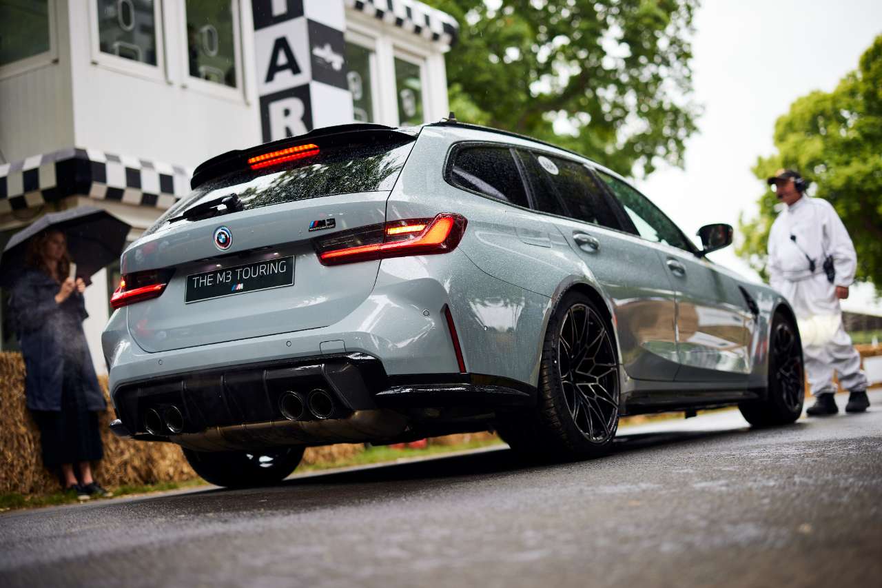 국내출시 얼마 안남은 BMW  썸네일
